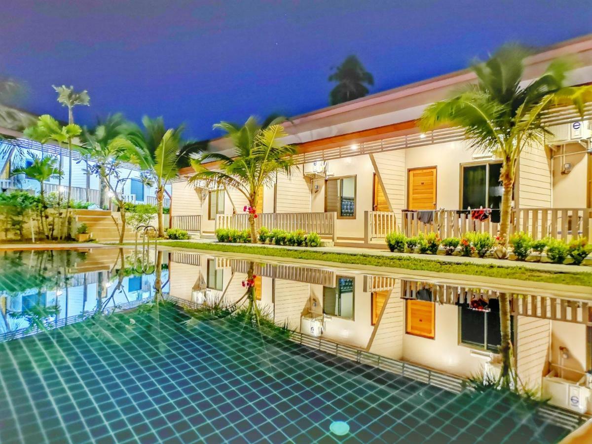 The Passion Nest - Sha Plus Certified Phuket Екстериор снимка